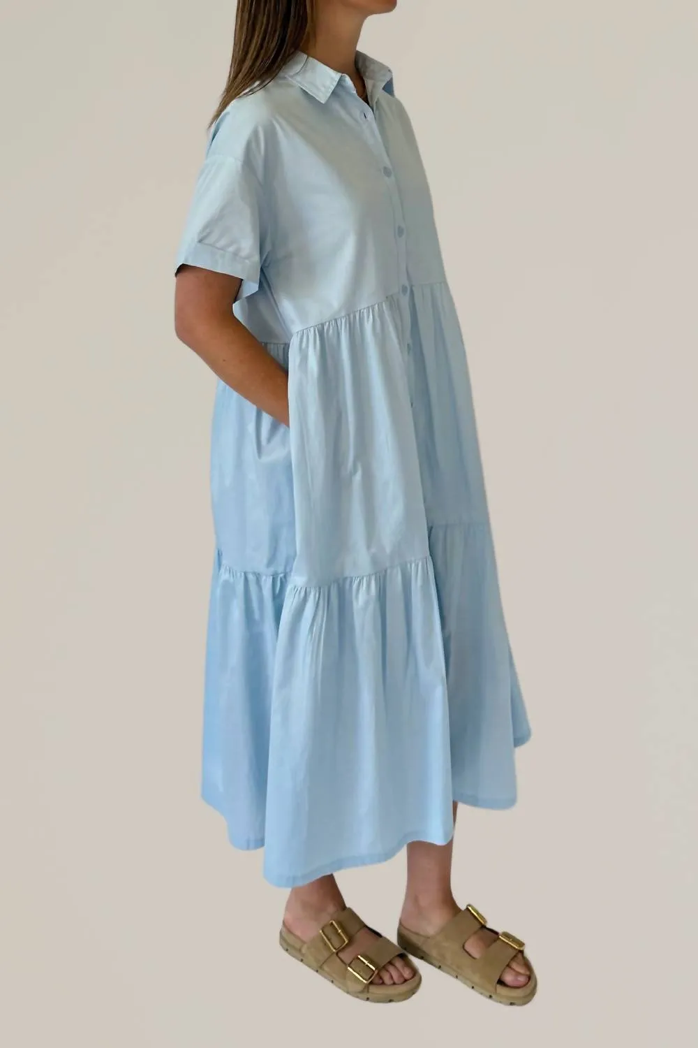 &Merci - Short Sleeve Button Down Tiered Midi Dress